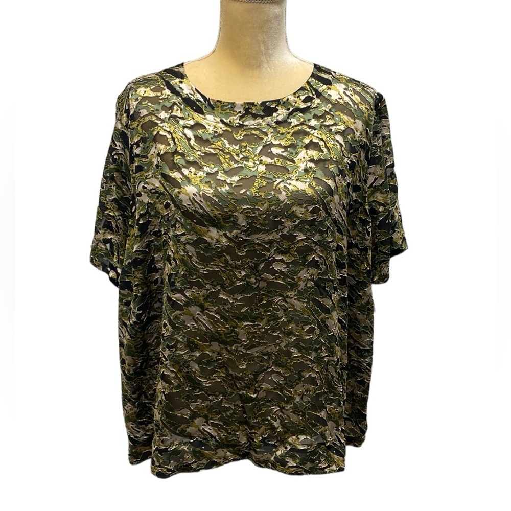 T Tahari Women's Boxy Camo Abstract Short Sleeve Shear Top Olive 1X NWT